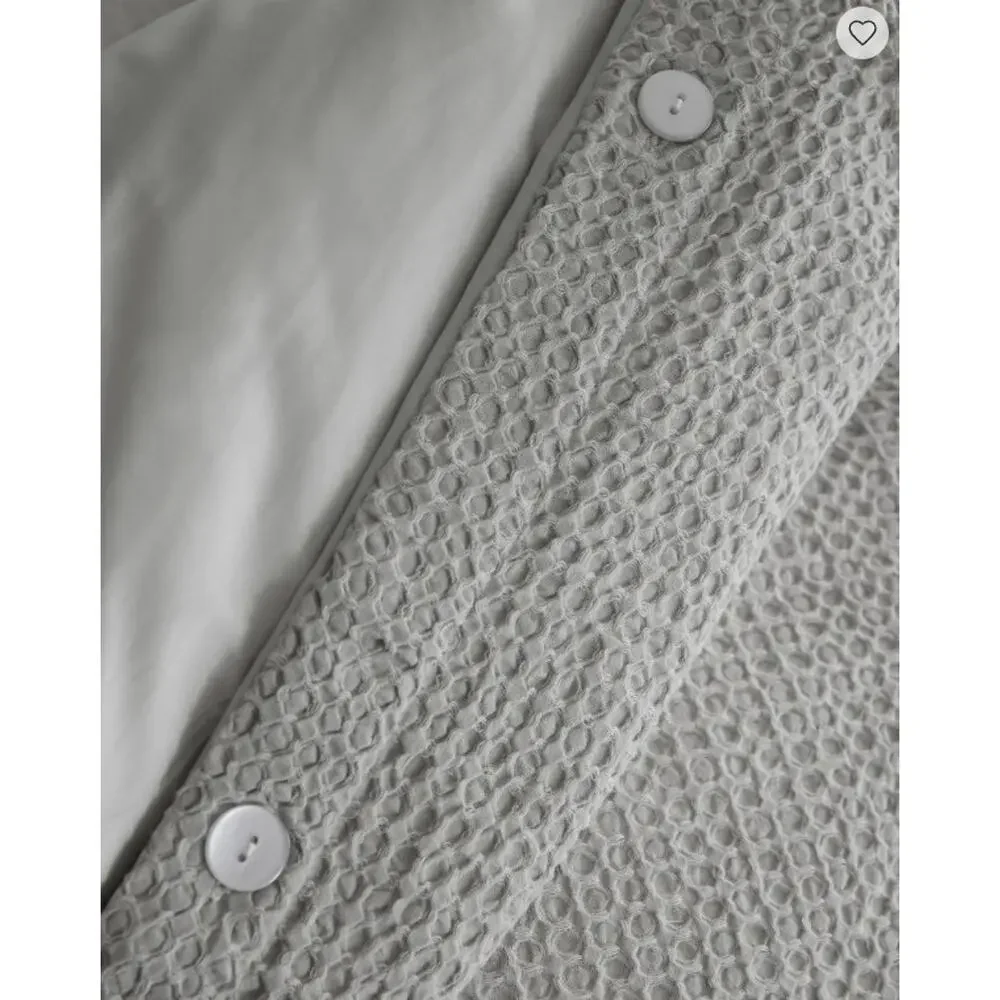 Quince Duvet Cover Set Luxe Honeycomb QUEEN Cover + Shams Light Gray NEW